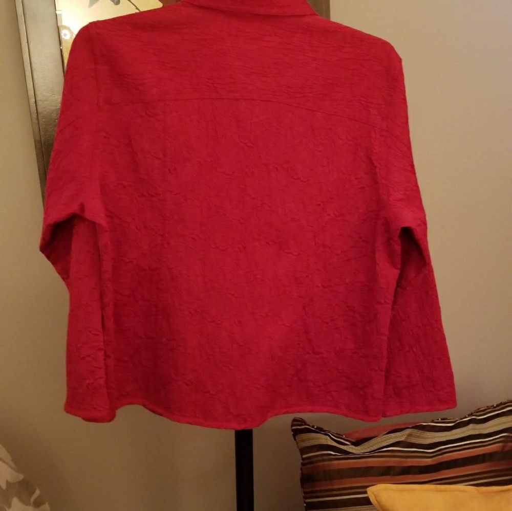 Women's Jacket - Picture 2 of 5